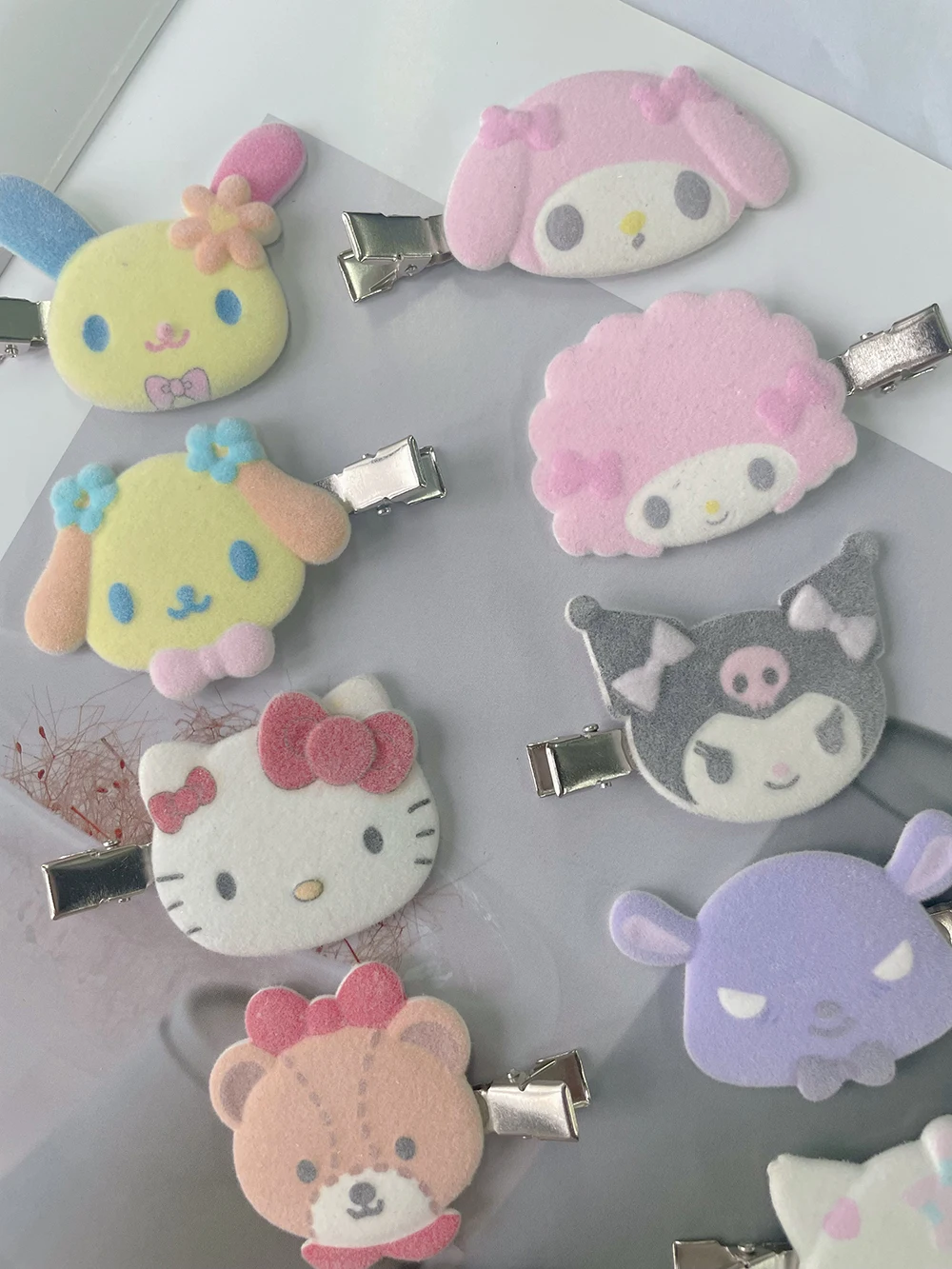 

Cartoon Anime Hellokitty My Melody Kuromi Cinnamoroll Flocking Hairclip Fashion Kawaii Rabbit Dog Sheep Creative Bangs Side Clip