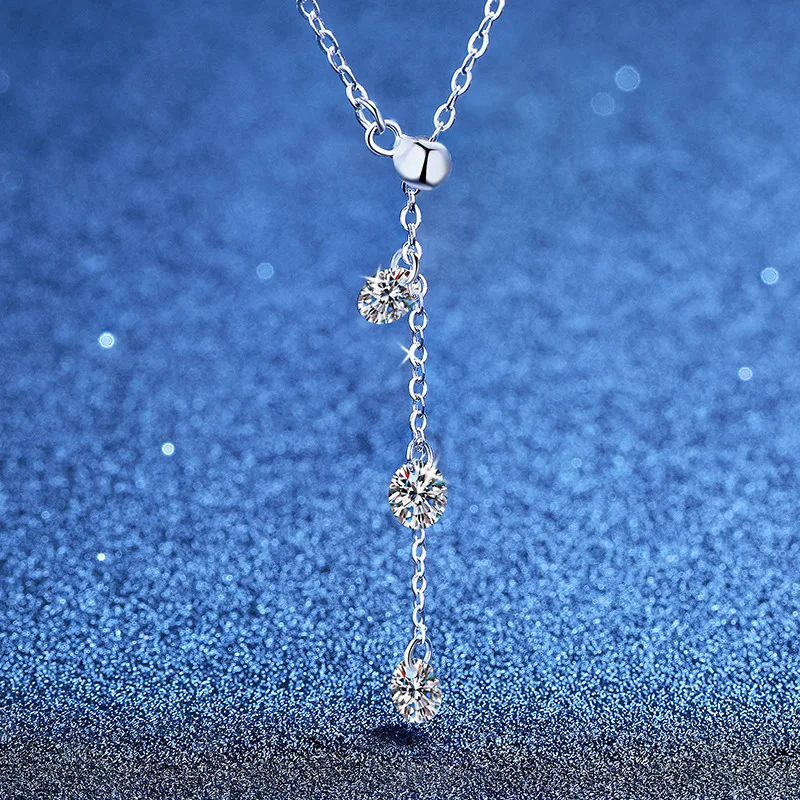 

Platinum PT95018k Gold Moissanite Necklace for Women, Simple and Luxurious Tassel Pendant, Adjustable Collarbone Chain