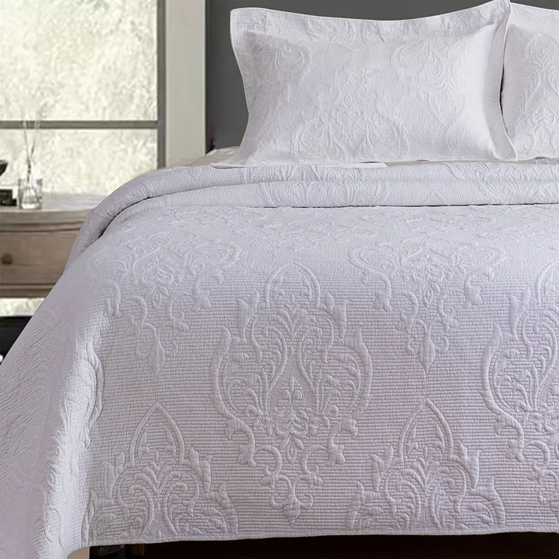 Europe Style Cotton Quilt Set 3PCS Bedspread on the Bed Queen Size Luxury Embroidered Summer Coverlet Quilted Comforter