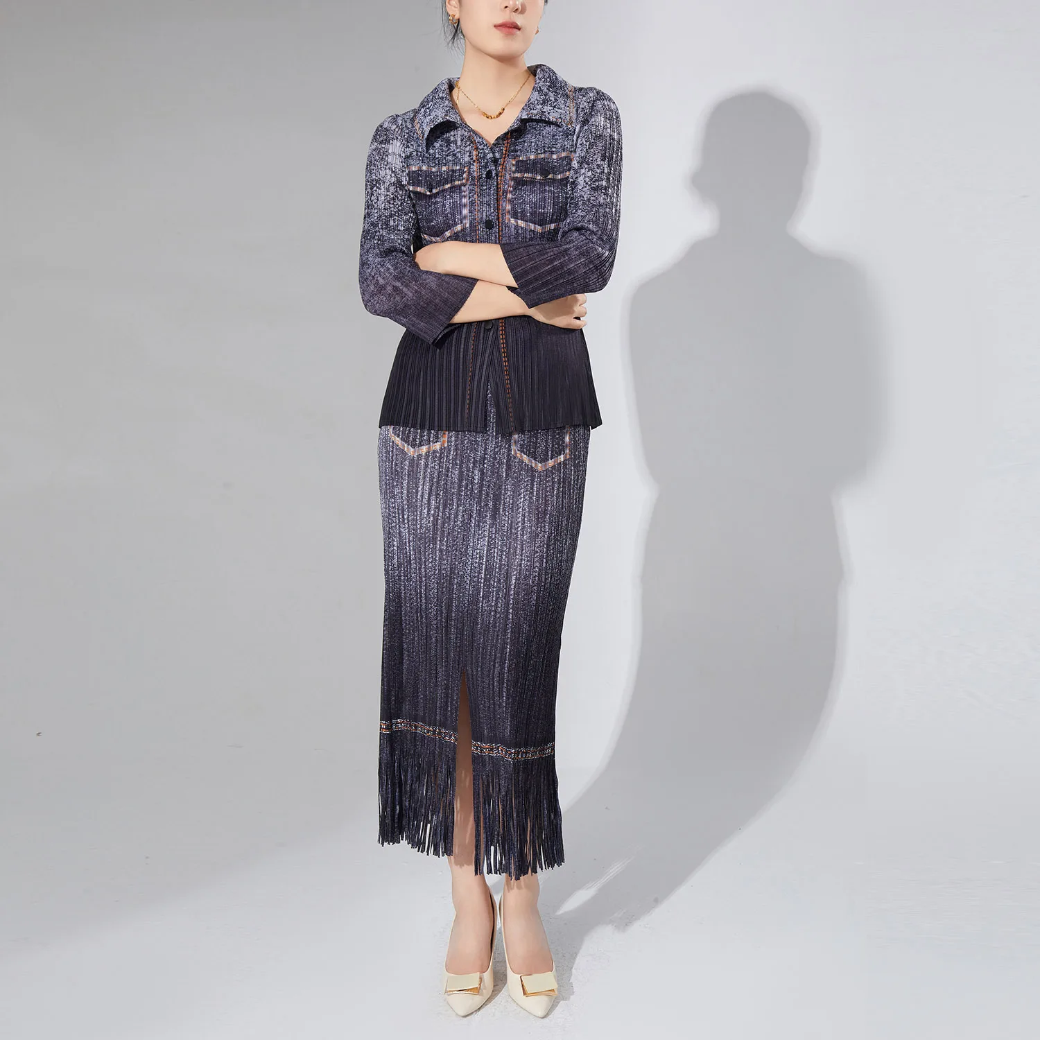 Miyake Pleated Set 2025 Women's Unique Fashion Fringed Ombre Shirt and Bodycon Skirt Two-Piece Set