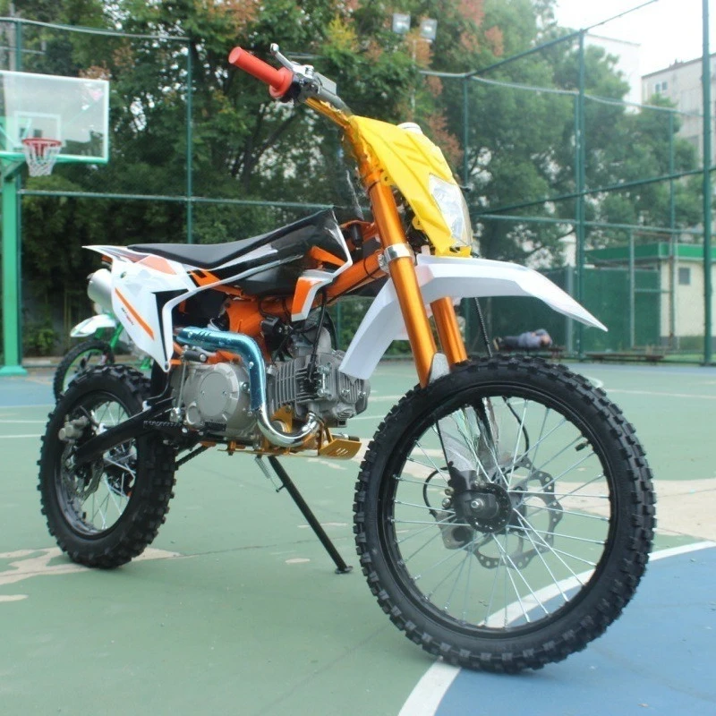 

125CC off-road motorcycle, two wheeled all terrain adult race track, off-road motorcycle, fuel powered vehicle