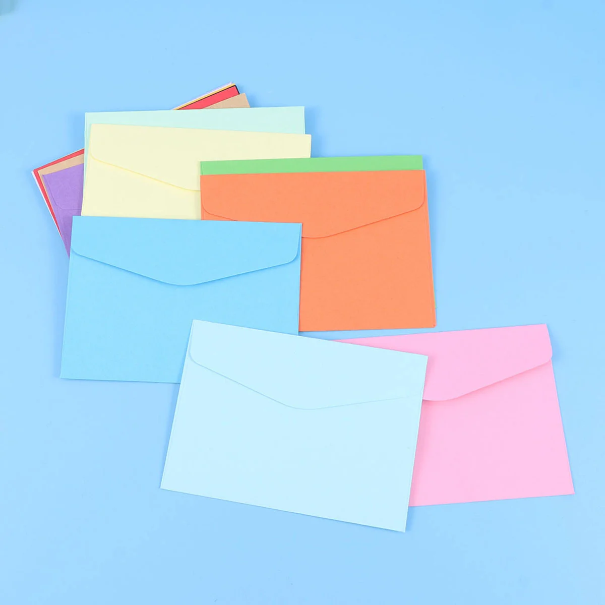 

100Pcs Blank Mini Envelopes Candy Colors Natural Paper Sleek Flap for Gift Cards Weddings Showers Party Placeholders