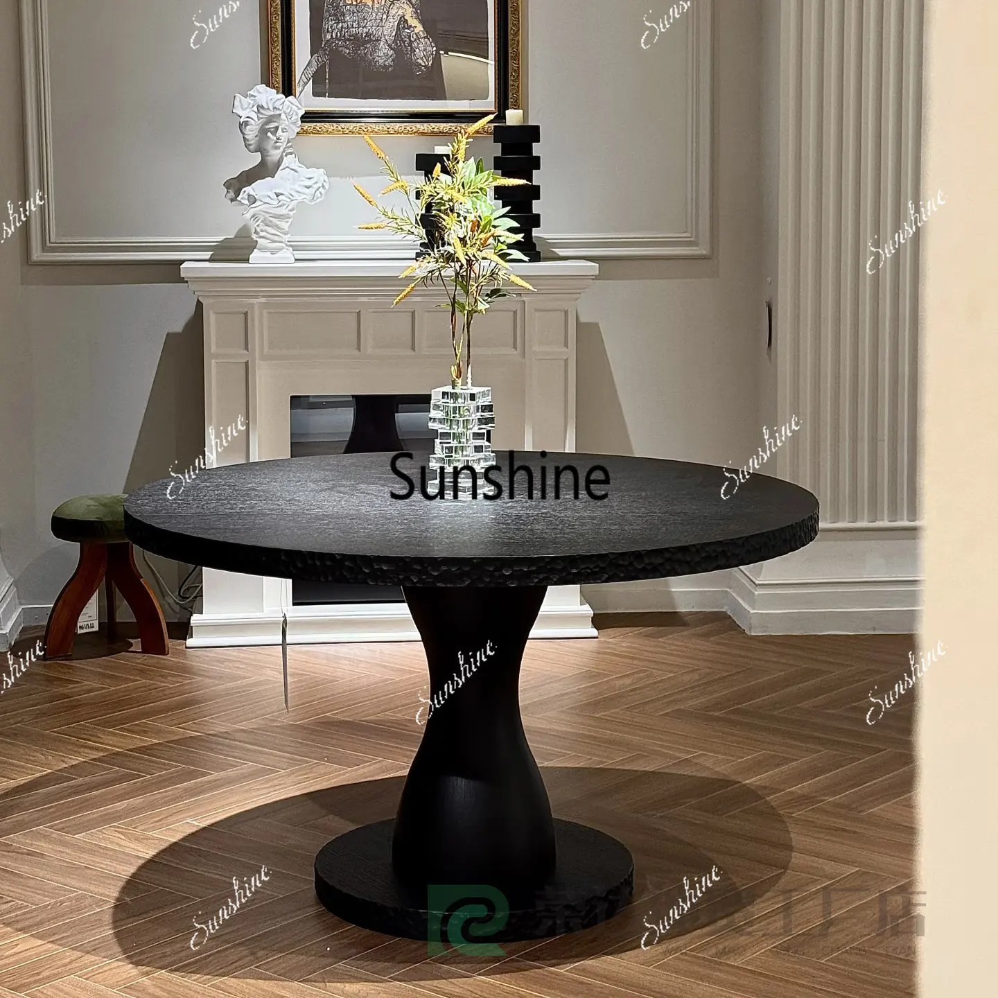 

Wabi Sandy Wind Solid Wood Black Round Dining Table Vintage Home