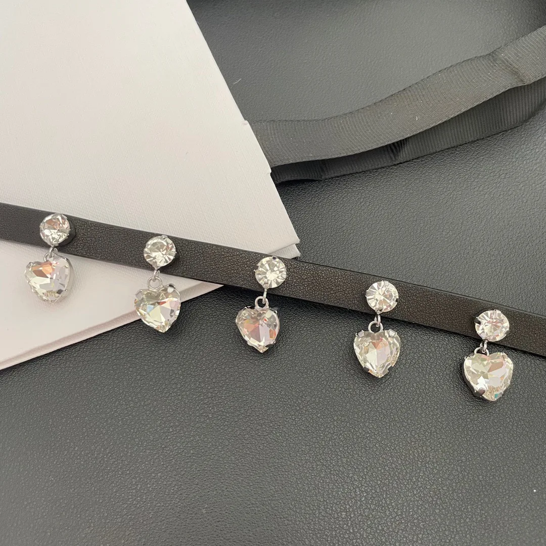 Necklace Light Luxury Fashion Temperament Retro Heart Leather Collar Jewelry Collier Femme Pendant Grandes De Mujer Moda