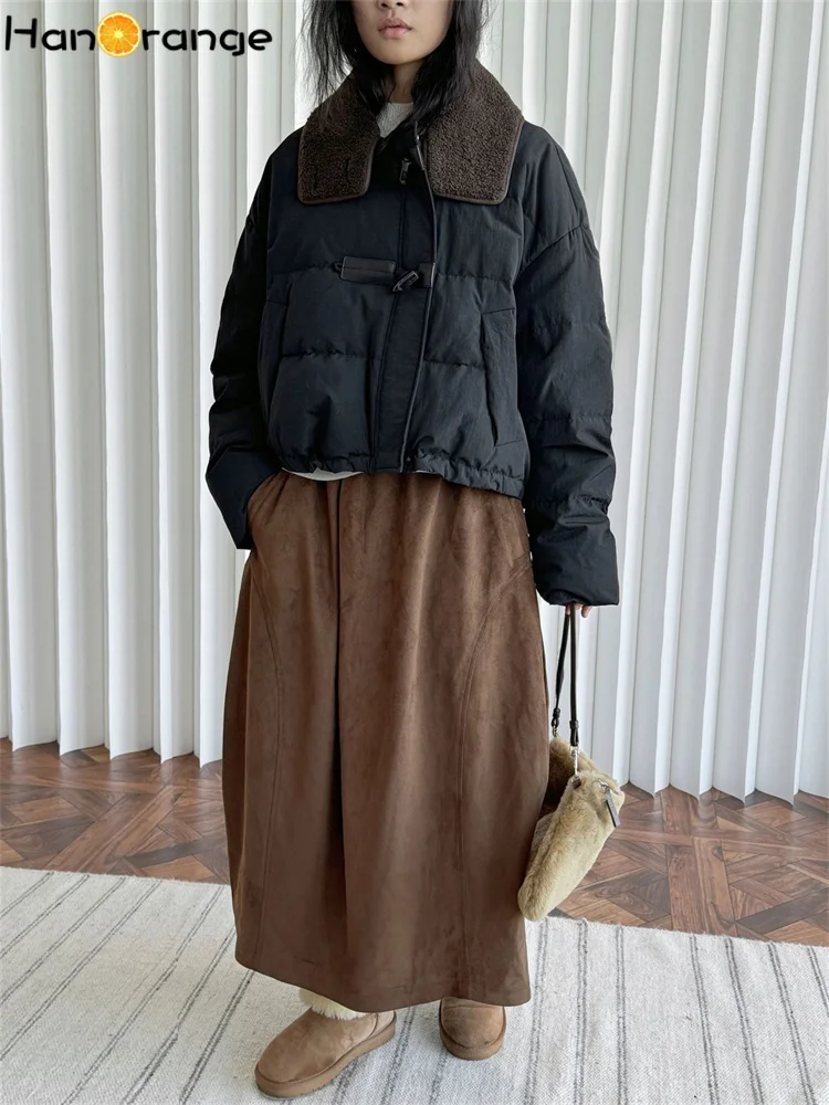 HanOrange 2024 Winter Fake Lambswool Collar Horn Button Padded Jacket Women Loose Silhouette Short Down Jacket Black