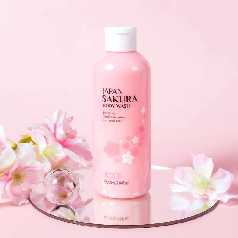 LAIKOU Japão Sakura Conjunto de lavagem corporal + shampoo Limpeza profunda Nutrir Hidrata a pele e os cabelos 200ml