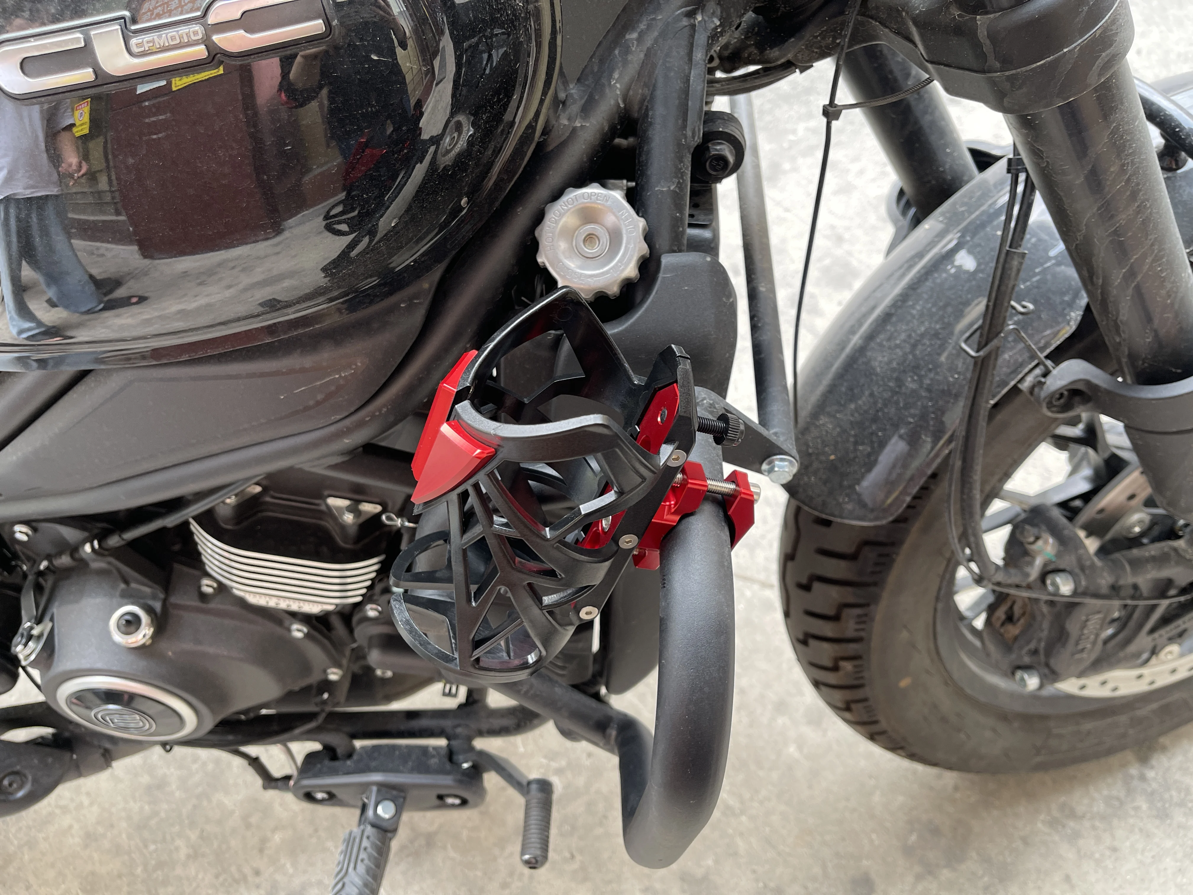 NEW Water Cup Holder For YZFR1 R1M R1S R3 R6 R7 R25 Motorcycle Water Bottle Drink Cup  Thermos Cup Holder Bracket Accessories
