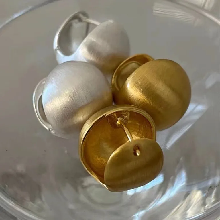 High texture fashionable brushed ear buckles cold three-dimensional ball metal earrings simple women's high-end eye-catching ins
