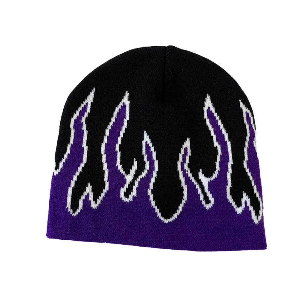 American retro style color-blocked flame jacquard knitted cap is suitable for outdoor use, providing shade and warmth.