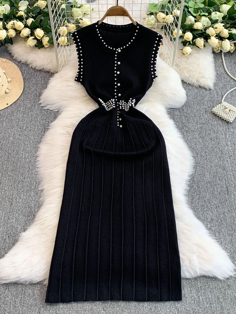 فستان أنيق محبوك بدون أكمام برقبة مستديرة للنساء فستان فاخر طويل بخصر مرتفع مزين بالخرز نحيف على الطراز الكوري للعمل