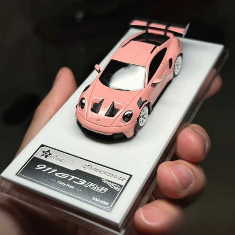 FuelMe 1:64 992 GT3 RS Pink custom resin miniature simulation