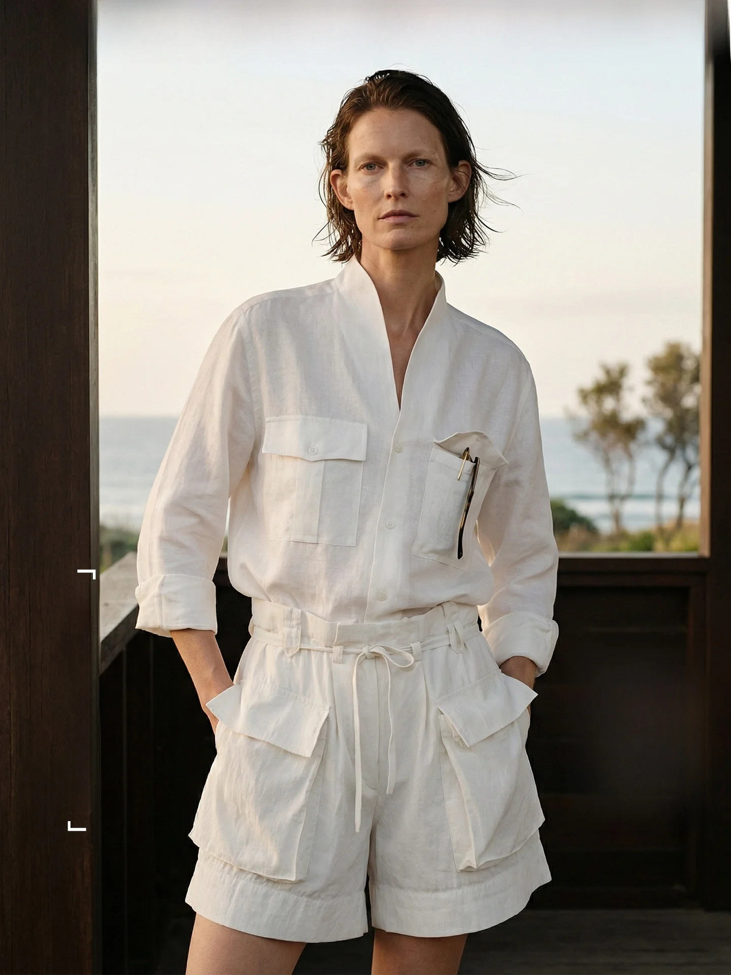 

Новая женская льняная рубашка в китайском стиле с воротником-стойкой и накладным карманом, весенняя новинка, удобная, дышащая, с длинным рукавом