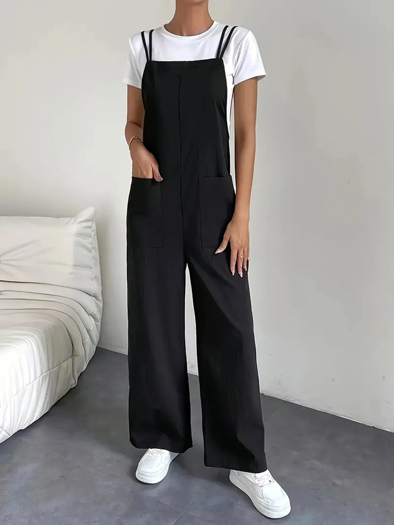 2024 Spring/Summer New Fashion Casual Solid Color Wide Leg Jumpsuit European and American Suspender Pants Women Daily Clothing