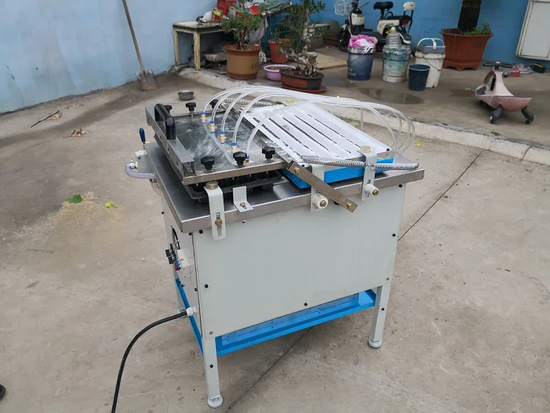 Agricultural Machinery and Equipment Seedling Seeder Vegetable Shed Hole Plate Seedling Machine