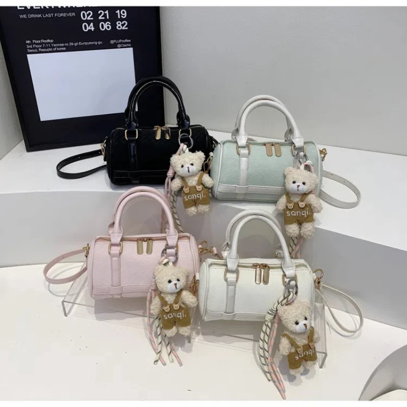 

Simple Casual Handbag for Women 2025 New Fashionable Commuting Crossbody Pillow Bag