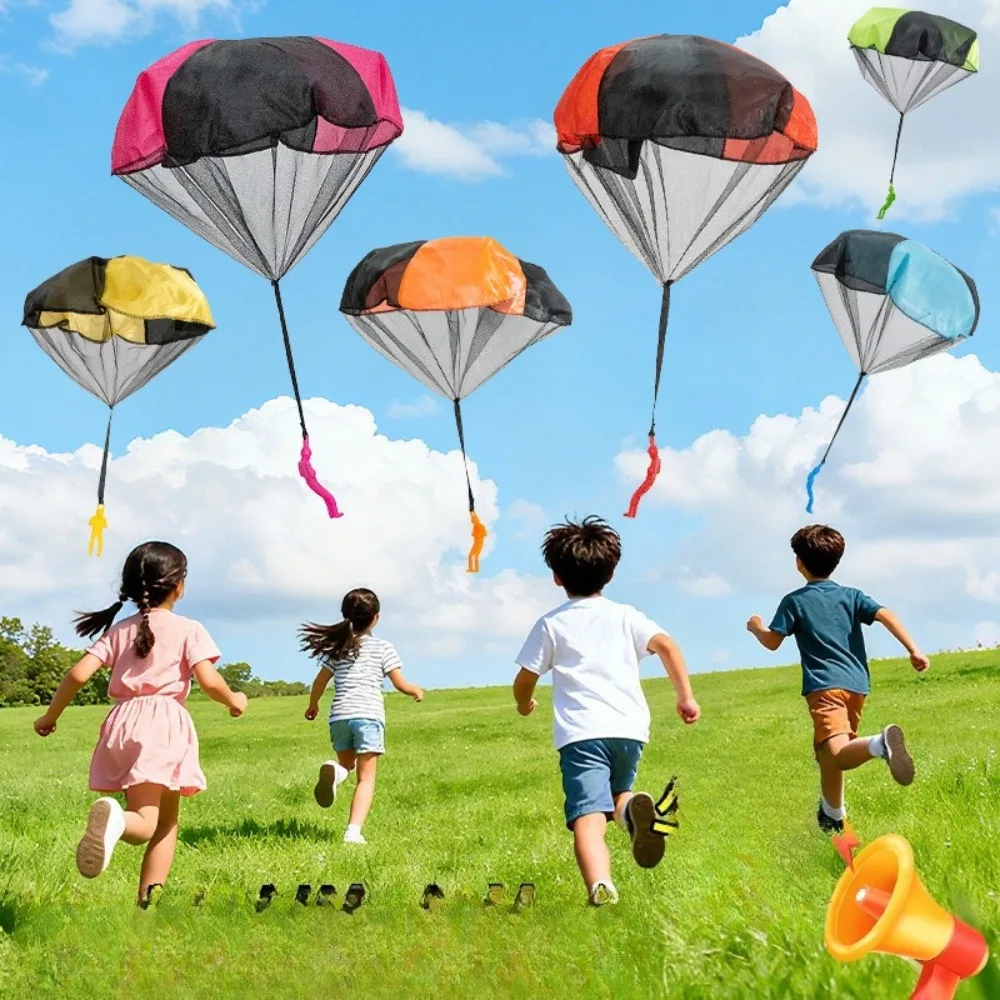 Parachute Toy for Kids – Tangle Free Parachute Man Outdoor Toy, Durable Plastic Flying Figure,(Random Color)