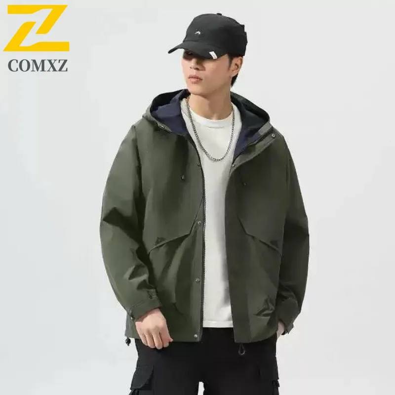 

COXMZ Men Mountain Style Outdoor Jacket Casual Hooded Loose Fit Workwear Trend BrandLightweight Water Resistant Comfort Fit Coat