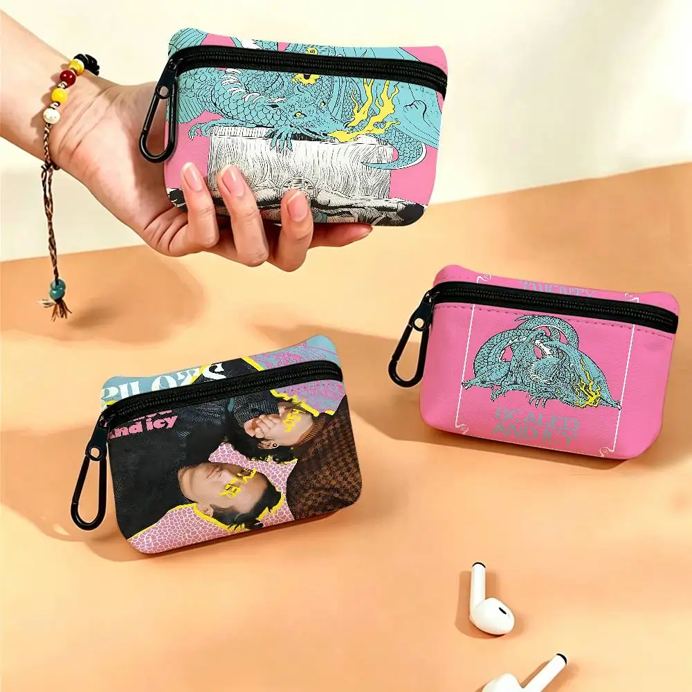 T-Twenty One Pilots Lightweight Oxford Fabric Coin Purse With Black Carabiner Hook Card Holder Earphone Storage Pouch