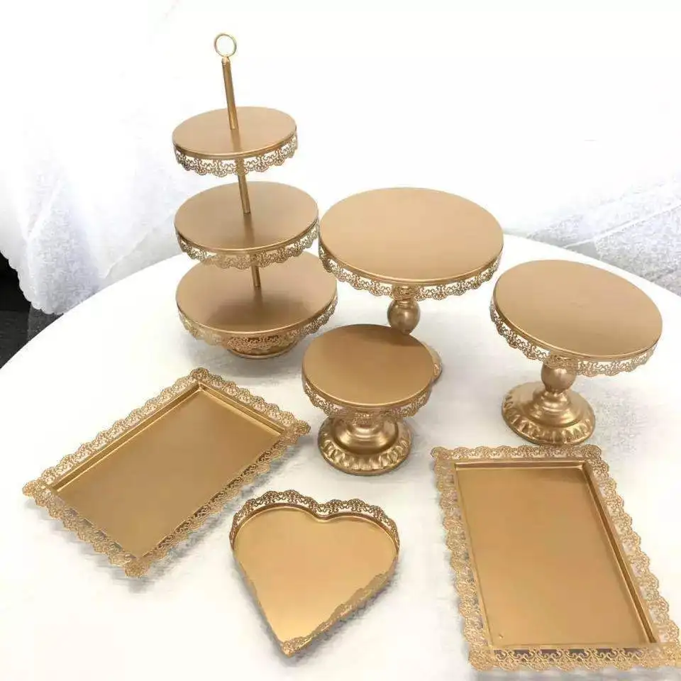 European wrought iron cake rack set, wedding banquet dessert pastry ornament birthday dinner creative multi-layer plate