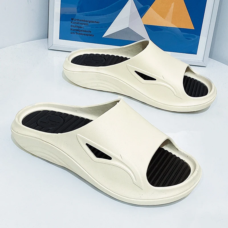 Home Slippers Thick Platform Bathroom Cloud Slippers Non-slip Flip Flops Couple Sandals Men Fashion Soft Sole EVA Indoor Slides