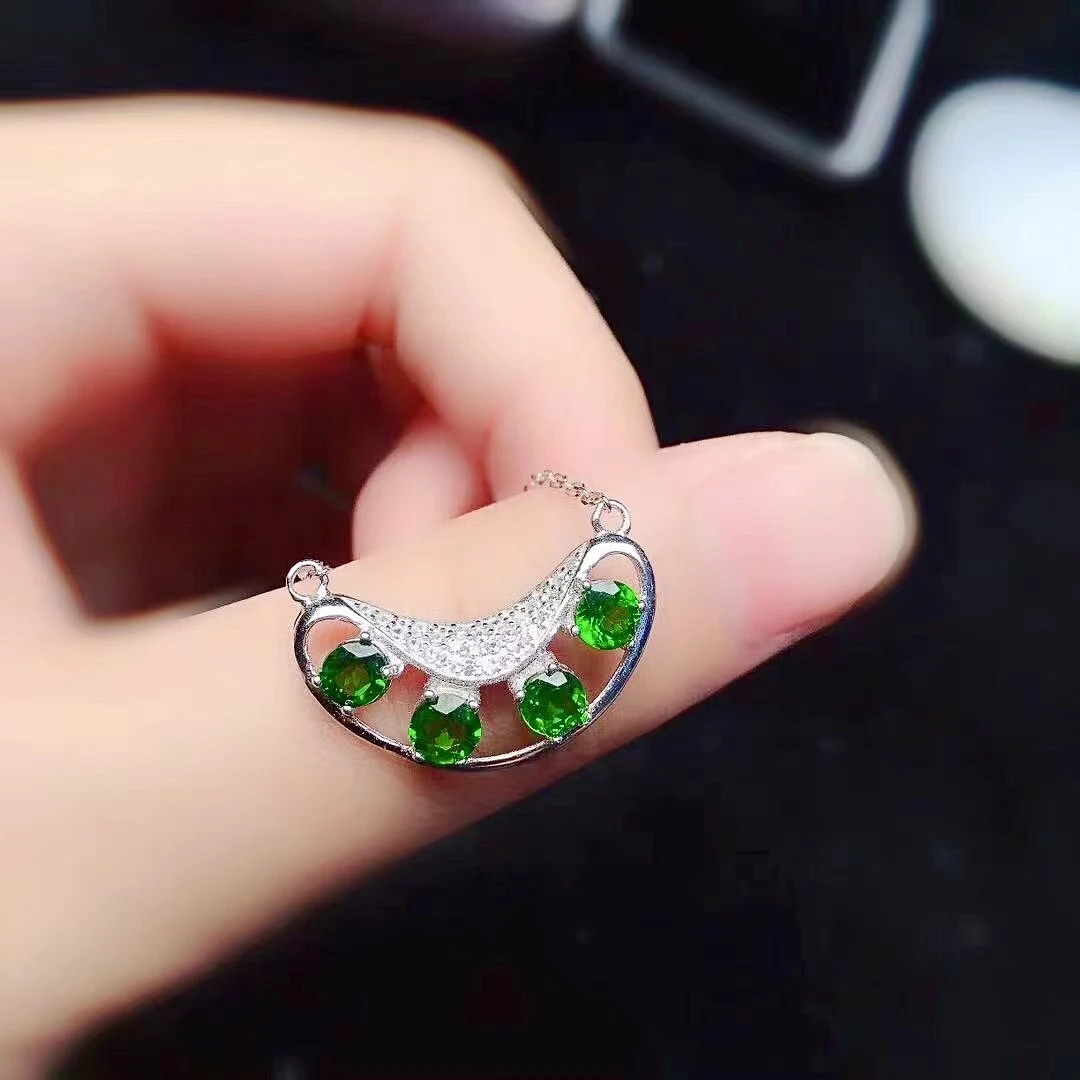 Sterling Silver Diopside Pendant for Party 4mm Natural Diopside Silver Pendant 925 Silver Diopside Jewelry Gemstone Pendant