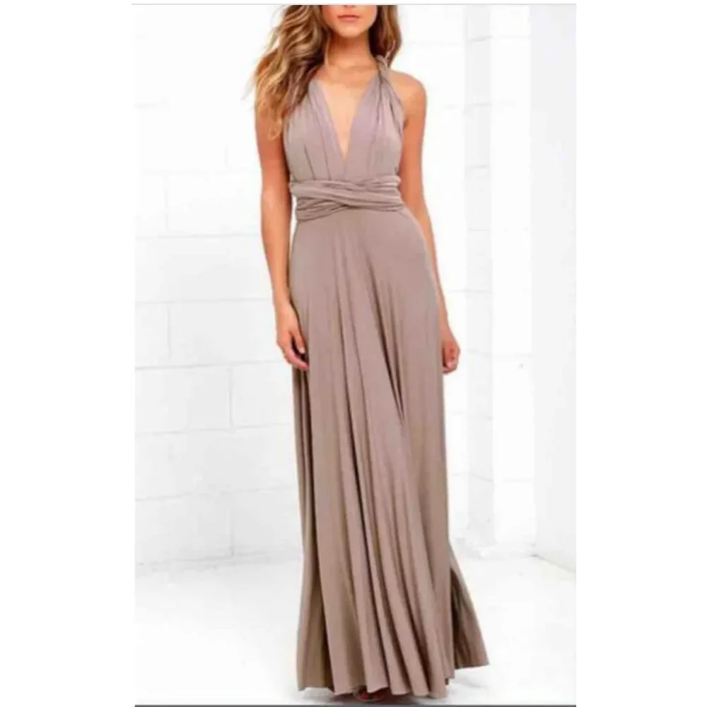 European and American Deep V-neck Sleeveless Strappy Beautiful Backless High-waisted Satin Dress for Women