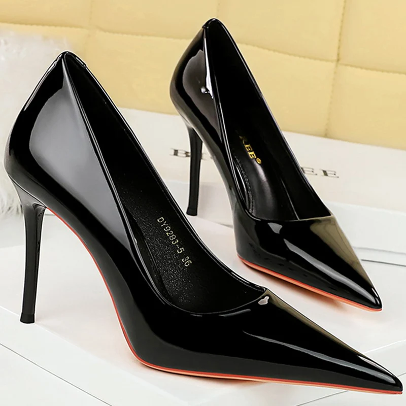 Women 9.5cm High Heels Pumps Wedding Bridal Classic Scarpins High Stiletto Heels Lady Nude Black White Glossy Leather Prom Shoes