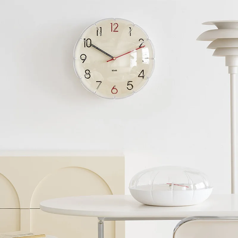 Home decoration No punching Living room wall clock Bubble balloon TV cabinet ornament Modern three-dimensional clock