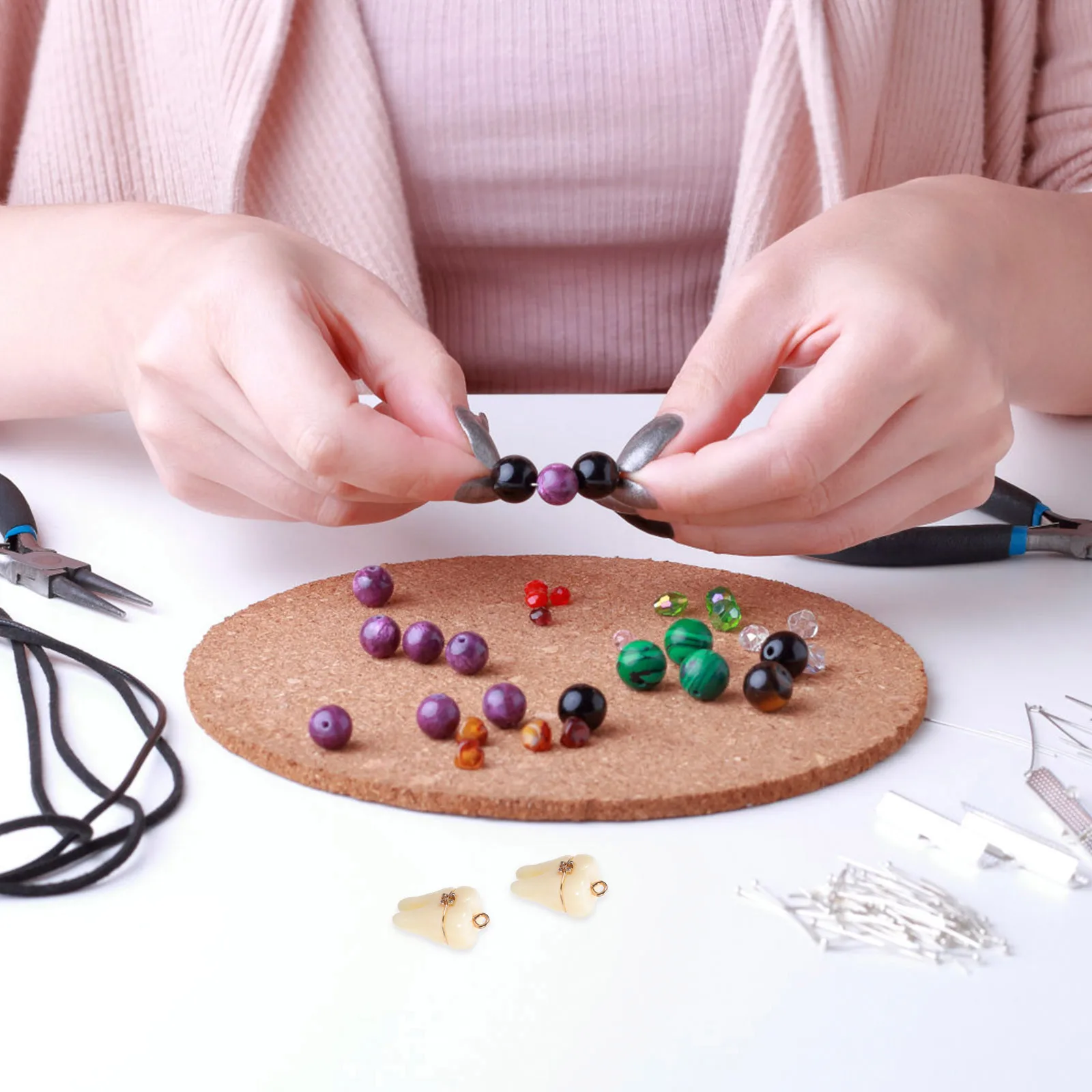 5 قطع من إكسسوارات مجوهرات الأسنان - قلادة أسنان واقعية مع دعامات من الراتنج لقلادة وسوار وأقراط يدوية #6