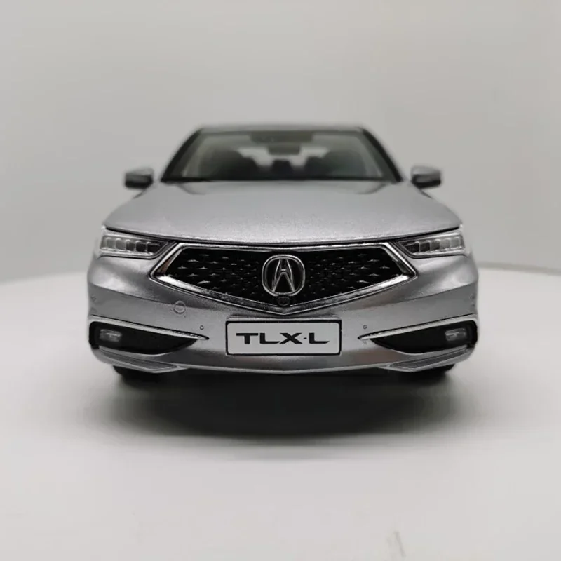 1:18 Scale Acura Tlxl Alloy Static Classic Coupe Car Model Die Cast Gift Hobby Metal Vehicle Gift Collection Ornaments Souvenir