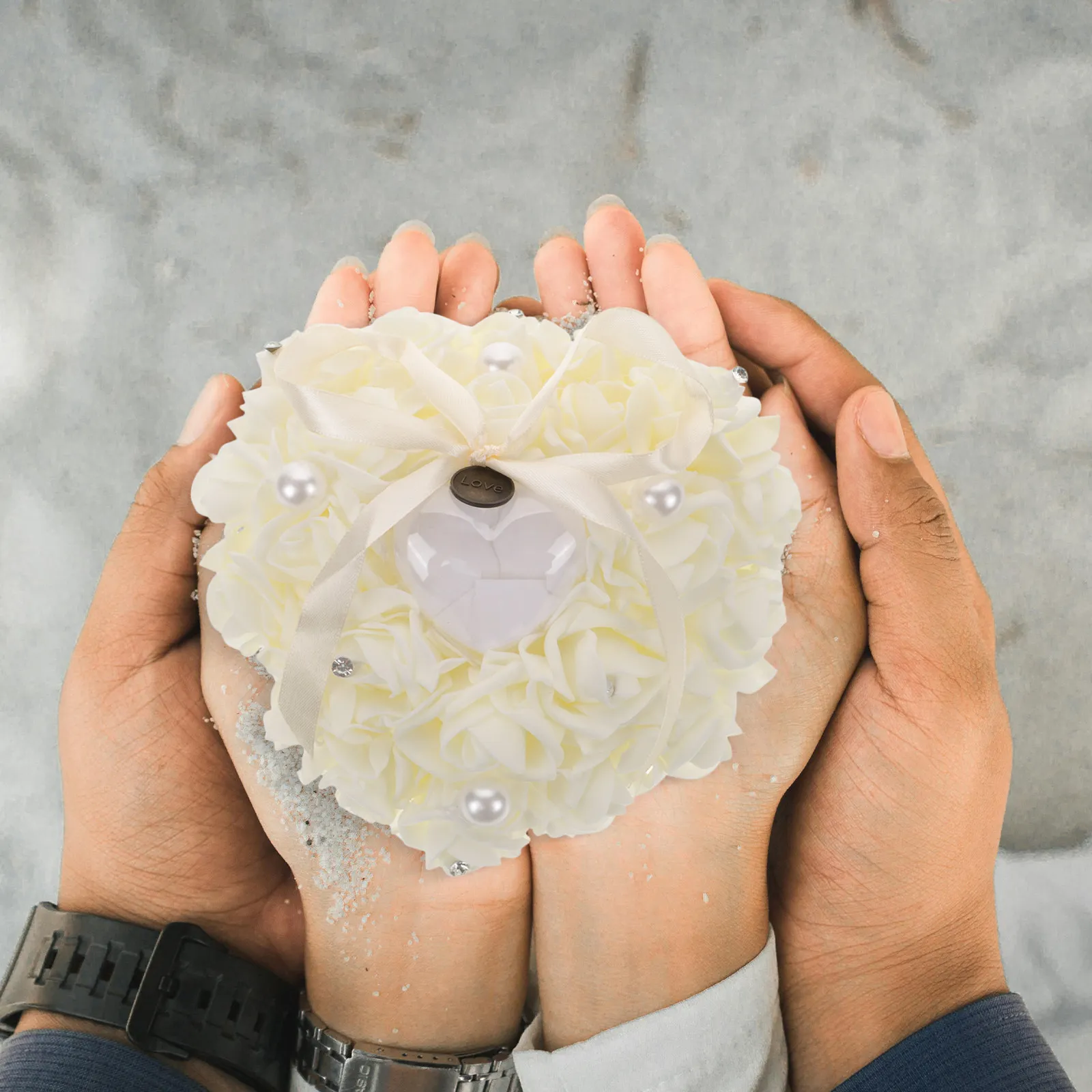

Pearl Ring Pillow Elegant Heart-Shaped Wedding Decoration Romantic Ring Bearer Cushion Engagement Proposal Party Wedding
