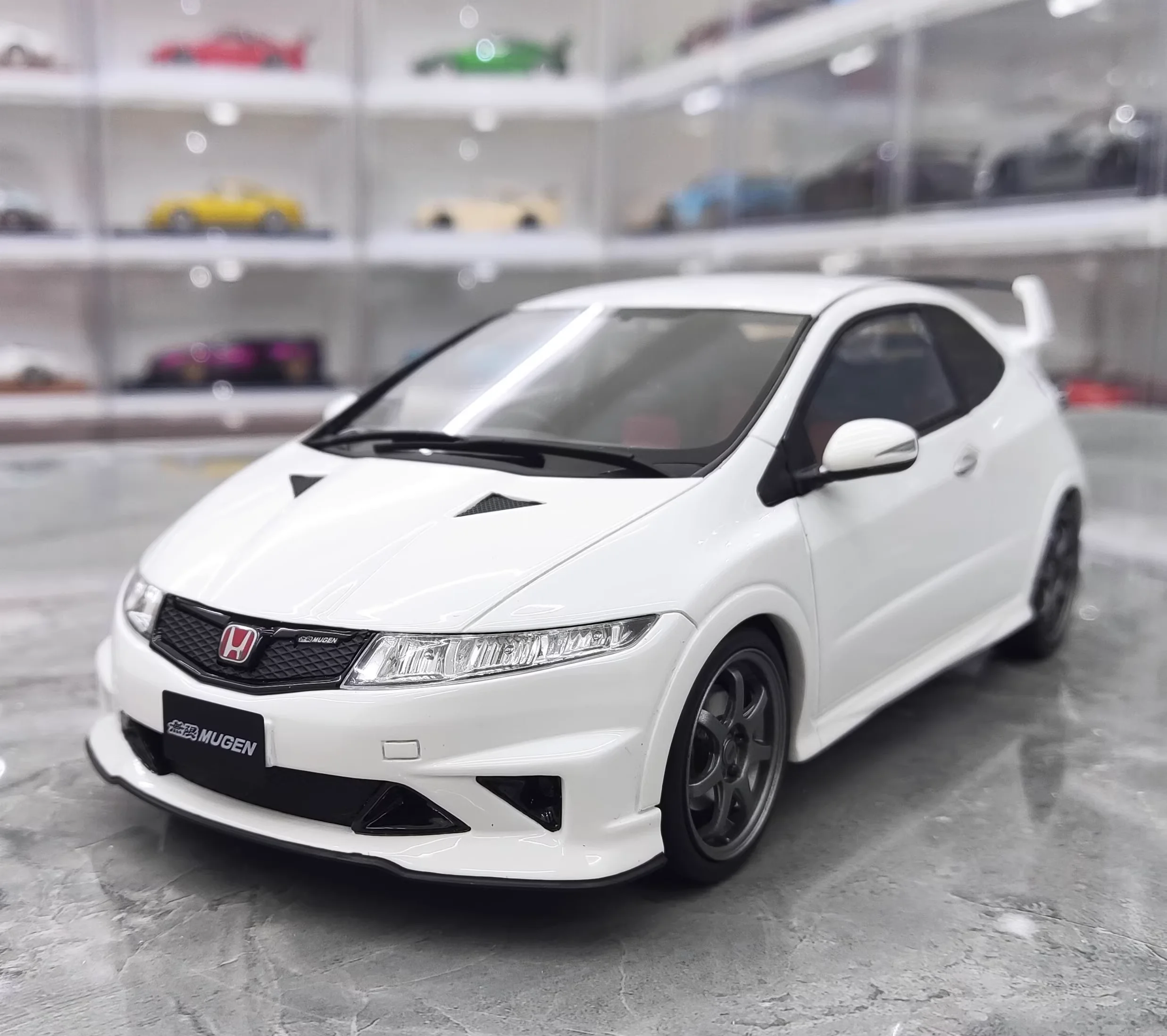 OTTO 1:18 For CIVIC FN2 TYPE R 2009 JDM Limited to 2000 Sets Simulation Resin Alloy Static Car Model Toy Gift