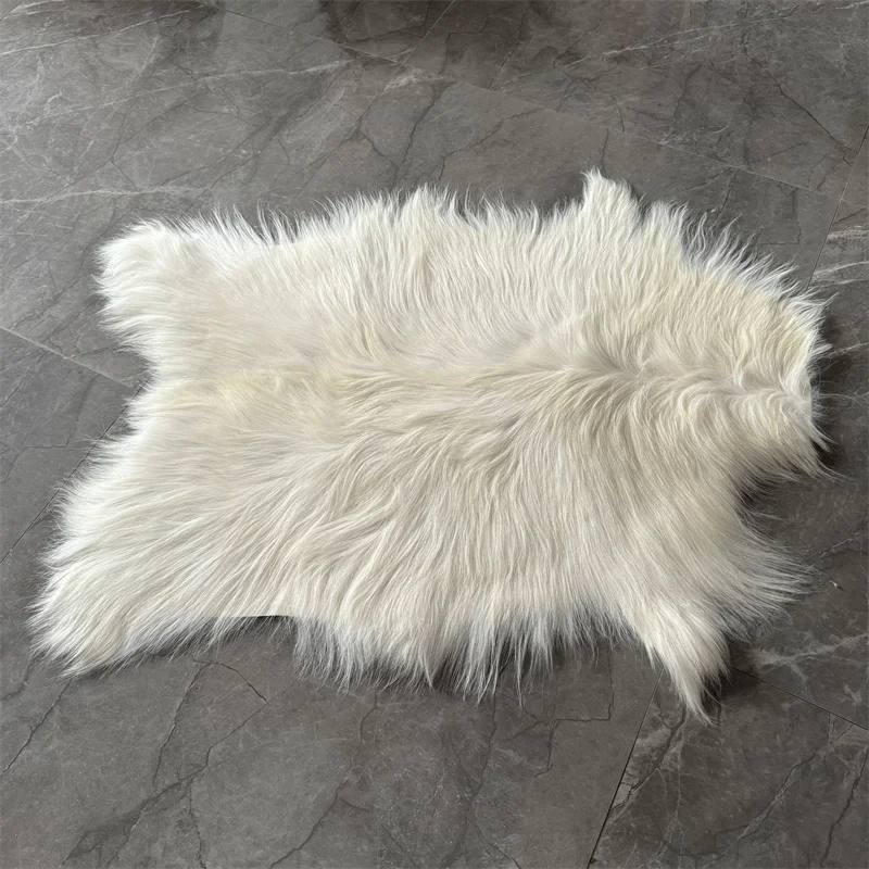 Natural White Color Long Hair Goat Pelts for Floor Rugs