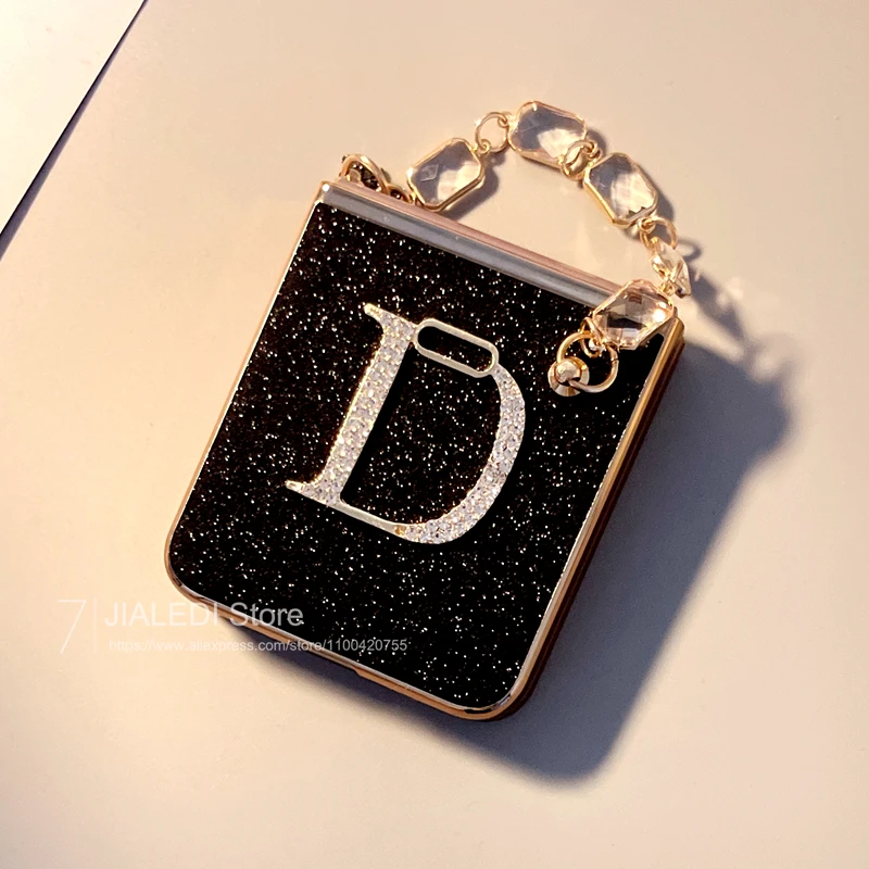 Modna bransoletka Diamentowa litera D Brokatowe etui na telefon do Samsung Galaxy Z Flip 6 5 4 3 Chain Cover