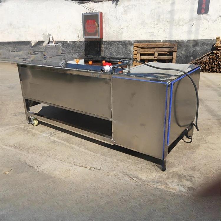 Large, sweet potato peeling cleaning machine,  bristle roller peeling, fully automatic