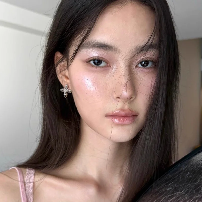 الفرنسية بسيطة ستار ساحة الزركون أقراط للنساء أزياء رائعة الراقية يشعر تألق كل مباراة مجوهرات هدايا