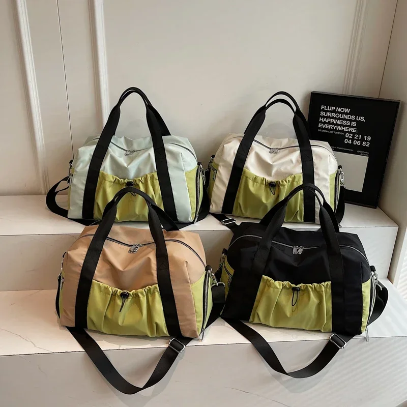 

Zipper Trendy Casual Shoulder Bag Soft and Versatile Western Style Travel Duffels Oxford Textile Solid Color 2025 New Travel Bag