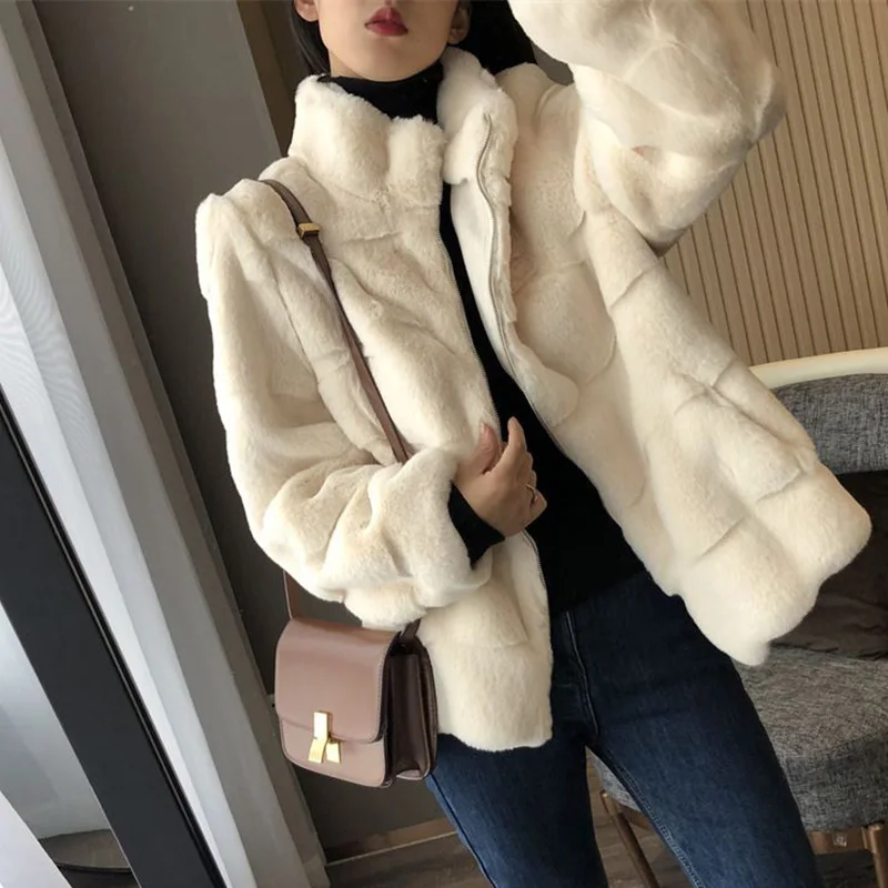 

Autumn Winter New Stand Collar Faux Fur Jeacket Women 2022 Fsahion Long Sleeve Plush Coat Woman Zipper Warm Coats Ladies