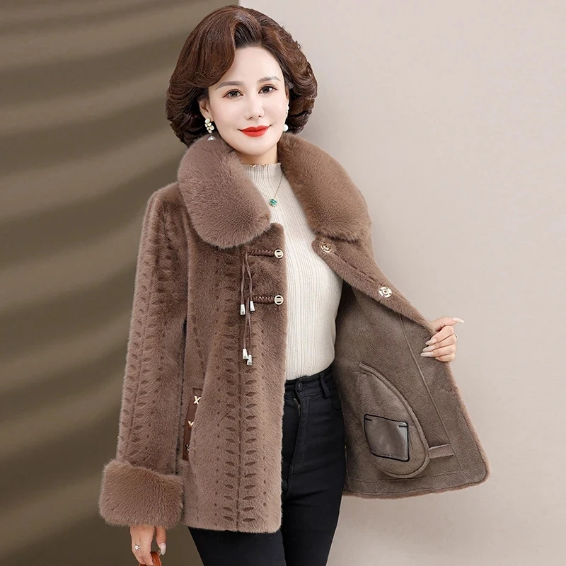 WinterHigh-quality Mother Fur Jacket Noble Women Mink Coat Middle Aged Female Fox Fur Collar Short Overcoat Mink Velvet Outwear