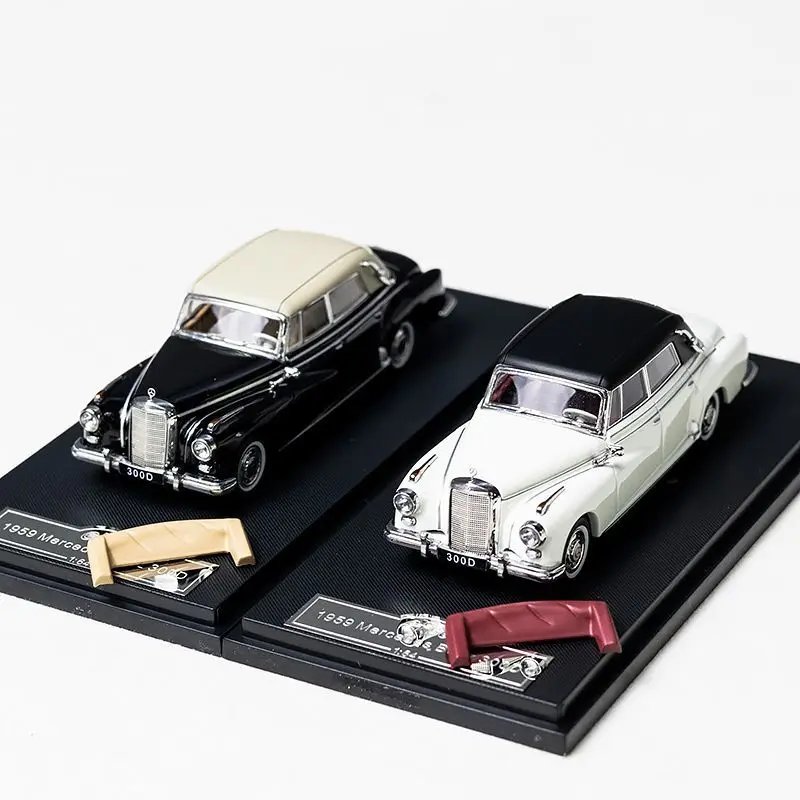 

In stock: 1:643 00D vintage car 1959 die-cast simulation alloy car model, boys' festival gift toy, adult decorative item.
