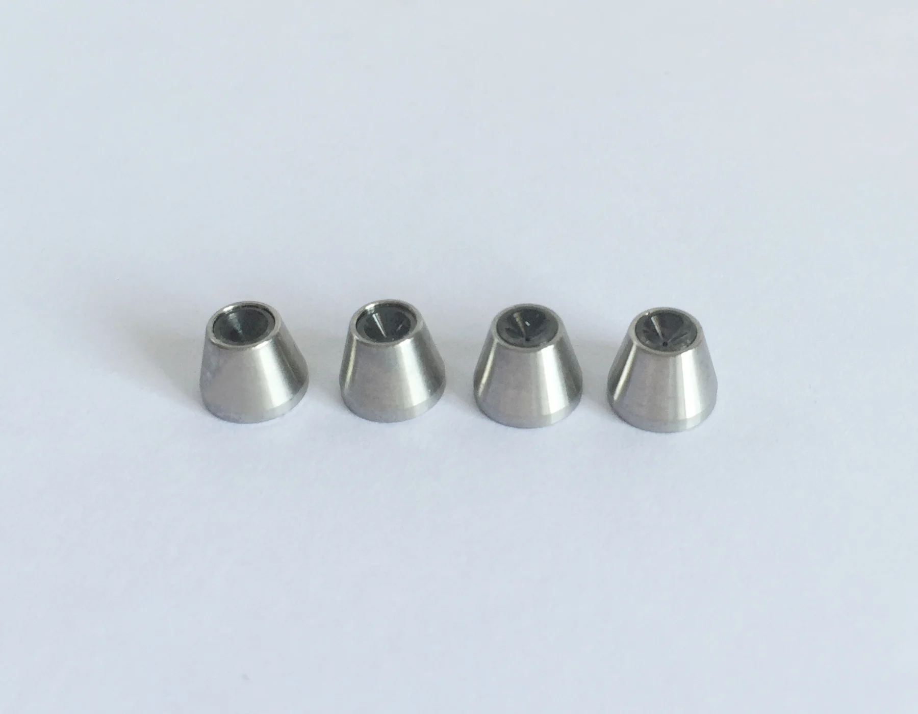 

Ø0.205mm edm Wire Guide (Sapphire) S104 3080218, Upper Dies B (Sapphire) 0205670 for AQ,A,EPOC edm machine EDM Sapphire guide