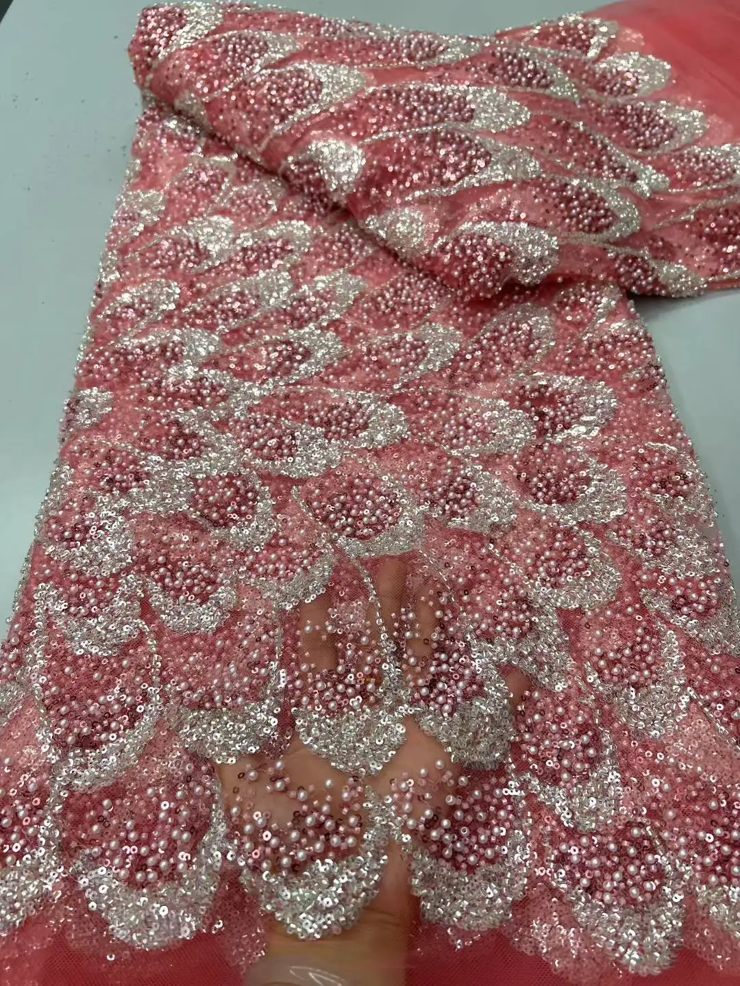 

Luxury Exquisite High-end New Fashion Design Fabric Handmade Beads Embroidery Net Lace Full Beads For Making Women Wedding Dress