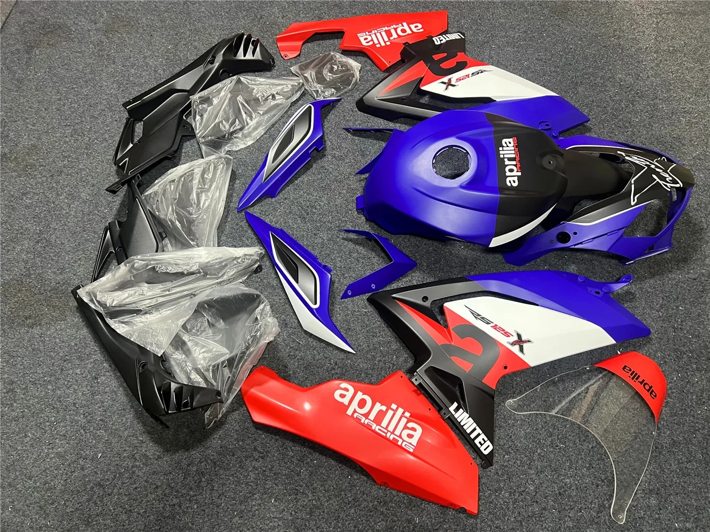 Motorcycle Whole Body Fairing Suitable for Apulia RS125 2006 2007 2008 2009 2010 2011 RS125 06-11 Deflect hood Red Blue Black Wh