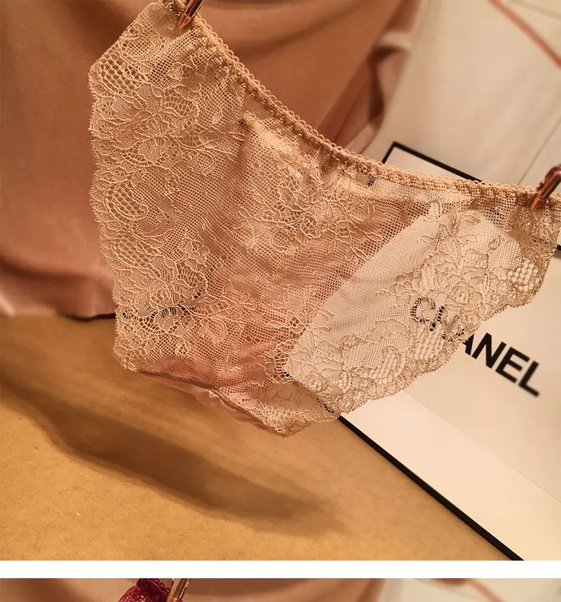 Sexy Women's Lace Ladies Panties Comfortable Underwear No Trace Ice Silk Student Panties Female Temptation Triangle Panties New