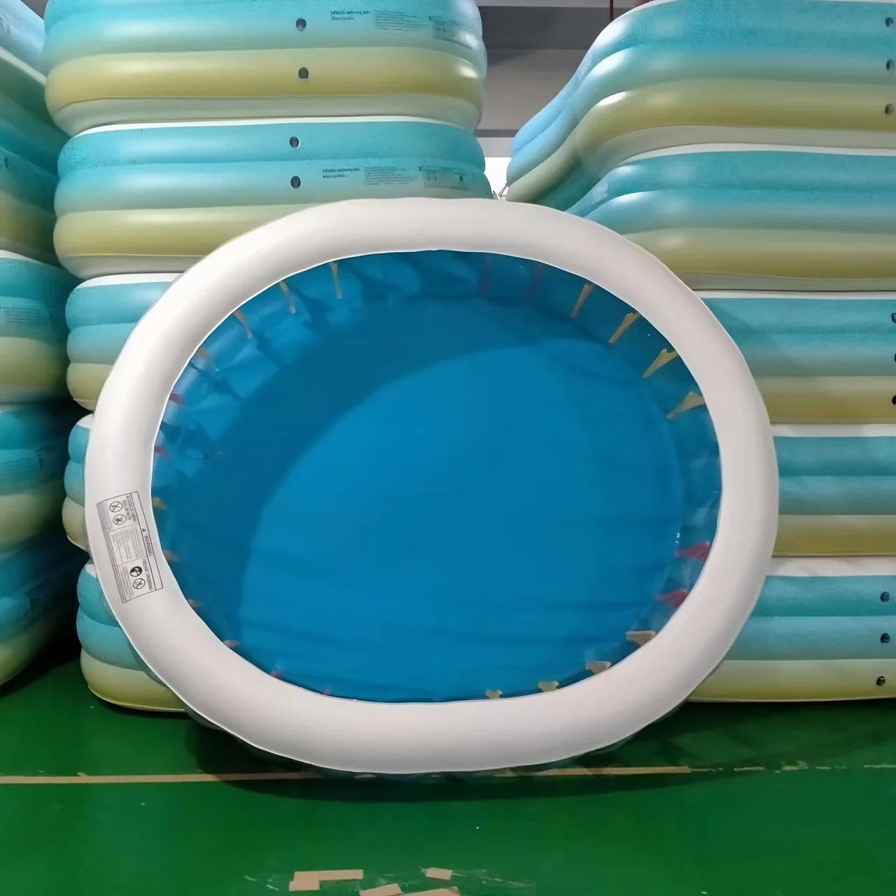 무지개색 수영장, 풍선 공 수영장, 여름 수상 스포츠에 꼭 필요한 것, 해변 수영장, 가족 야외 수영장