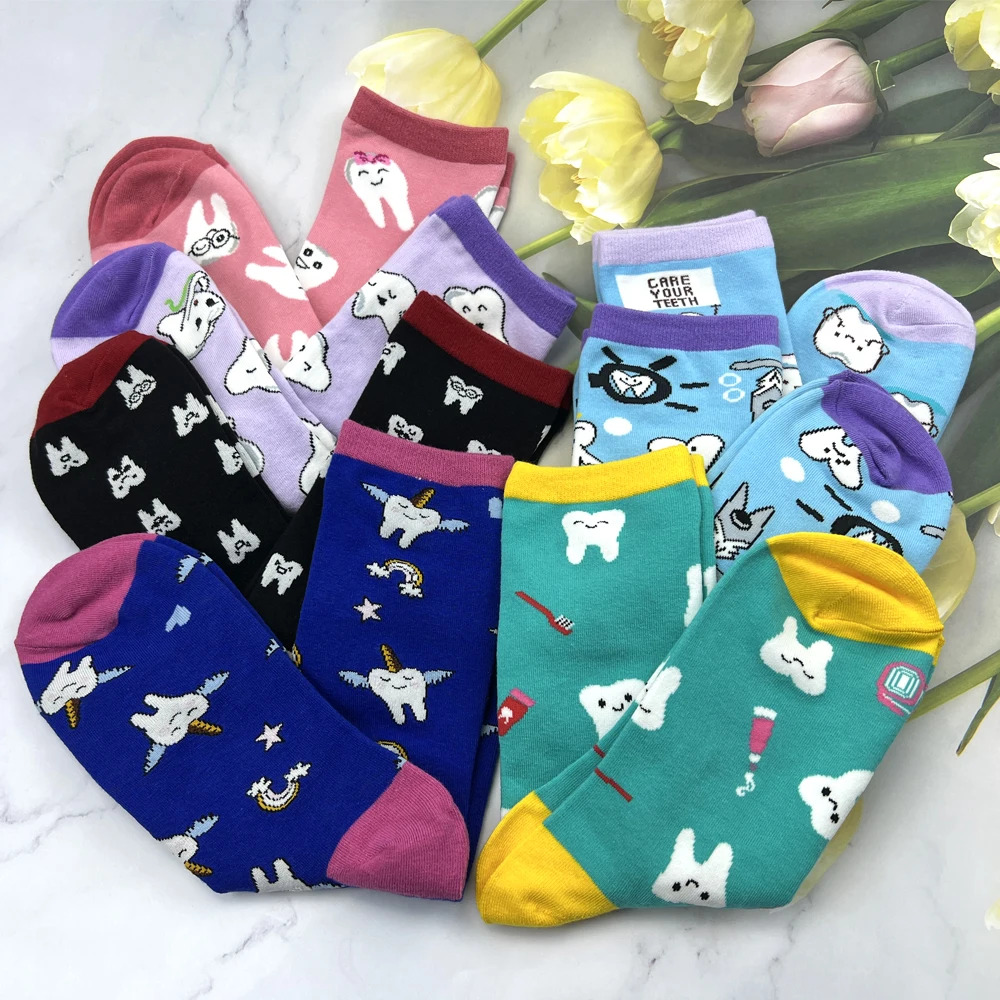 1 Pair Dental Teeth Socks Cute Funny Dental Assistant Gifts Teeth Pattern Crew Socks Novelty Dentist Nurse Women Hygiene Gifts