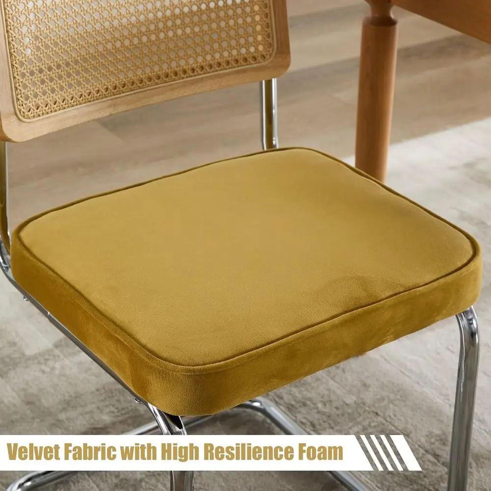 Nowoczesny, oszczędzający miejsce okrągły stół do jadalni o średnicy 23,6 m z 2 krzesłami tapicerowanymi złotym aksamitem