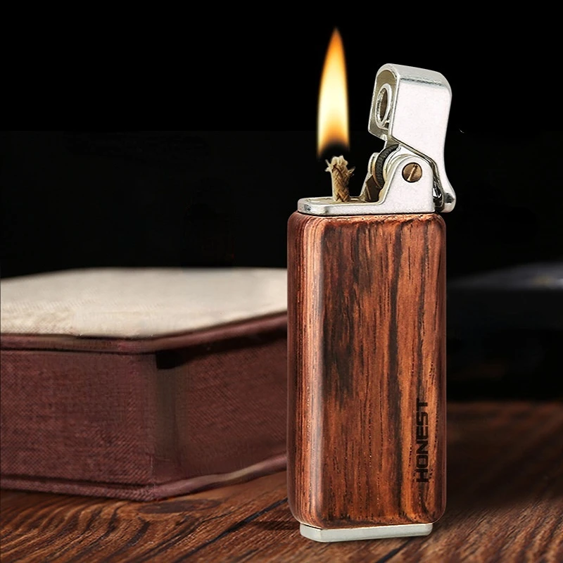 New Baicheng Sandalwood Kerosene Lighter Retro Personality Press Ignition Lighter Men\'s Gift Cigarette Accessories Outdoor