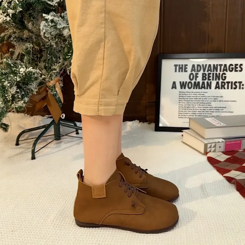 2025 الربيع قطيع الدانتيل يصل المرأة حذاء مسطح جديد جولة تو لينة أسفل أحذية السيدات في الهواء الطلق الشقق غير رسمية النساء Zapatos Mujer