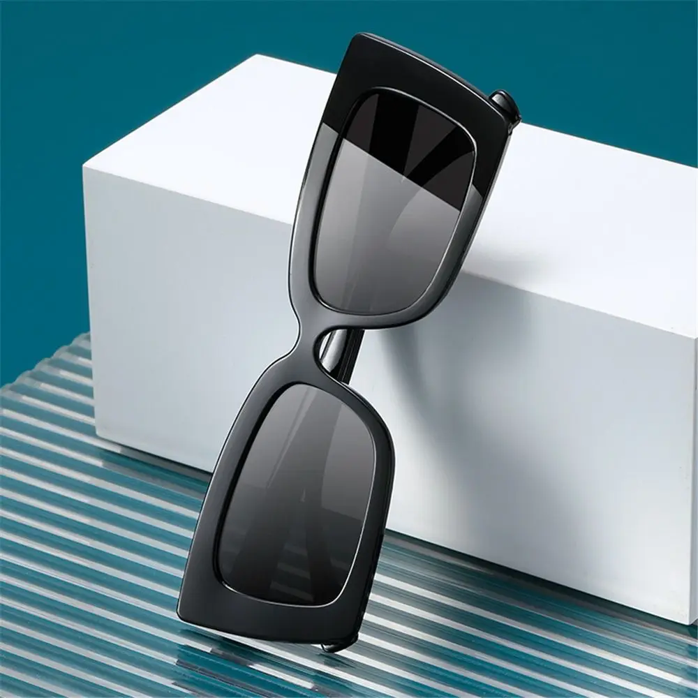 

Retro Square Small Frame Sunglasses Beach/Travel/Streetwear UV400 Protection Sun Glasses Street Shooting Shades for Women